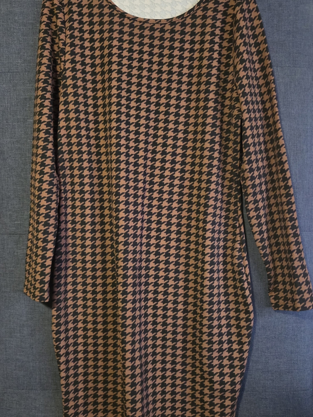 SHEIN Brown and Black Houndstooth Long Sleeve Dress